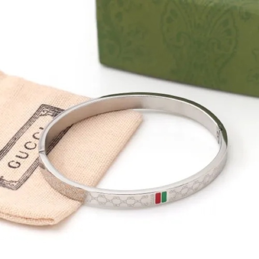 Gucci Silver Bracelet with Red and Green Details